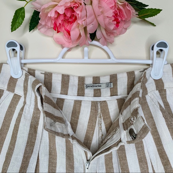 Shorts - Picture 2 of 5